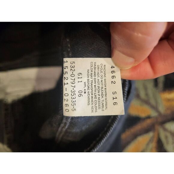 Levi's Jeans Women's 2 Black Vintage 1997 Slim Fit Tapered Leg High Rise - Picture 5 of 6